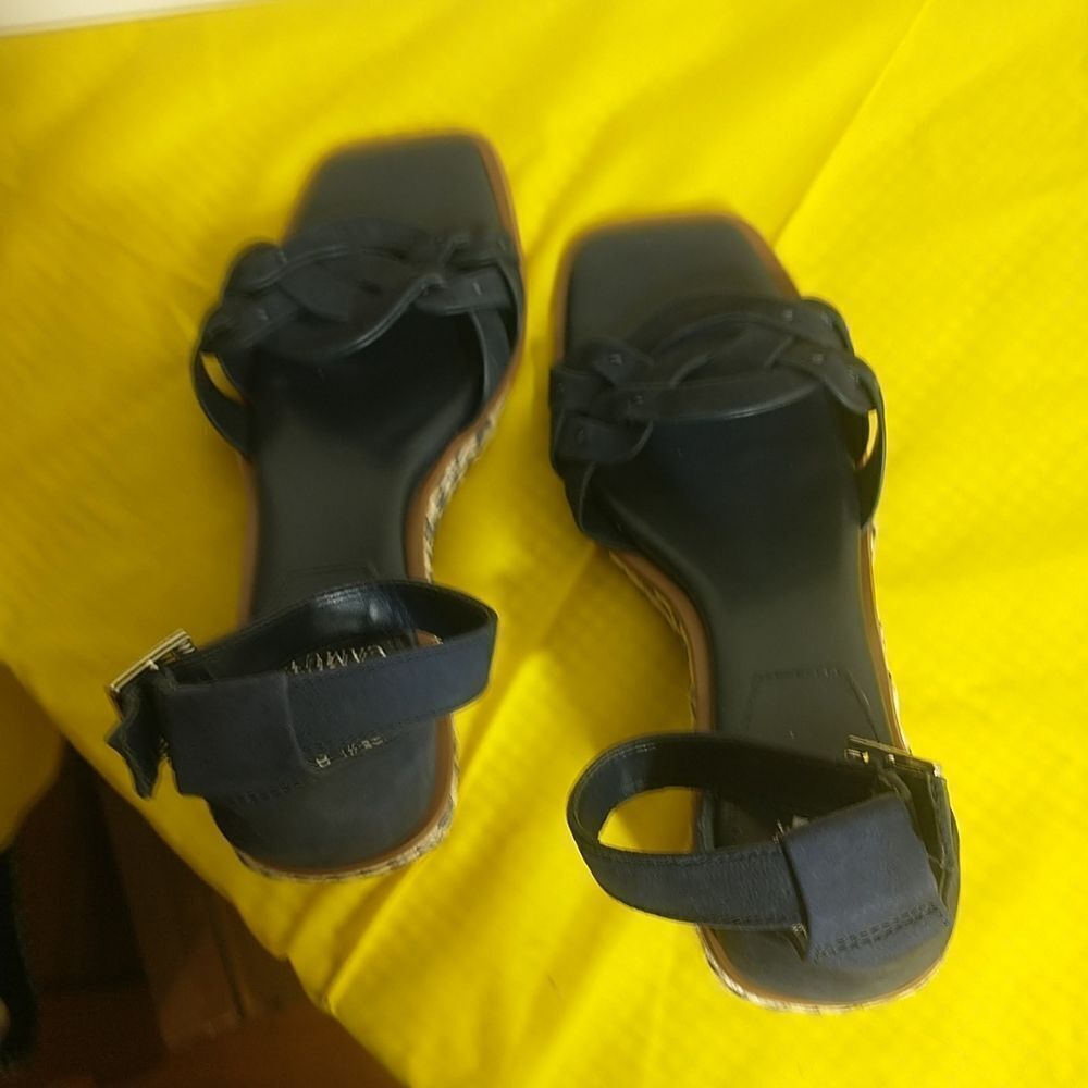 Vince Camuto Baylees Women's SZ 8.5W Leather Espadrille Sandal Blue. - Picture 8 of 10